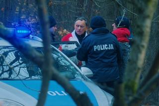 M jak miłość świąteczny odcinek specjalny. Wigilia Mostowiaków. Kisielowa (Małgorzata Rożniatowska), Robert Żak (Krzysztof Tyniec)	