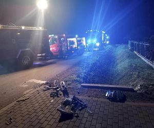  Śmiertelny wypadek pod Sieradzem. 23-letnia kobieta nie żyje [ZDJĘCIA].