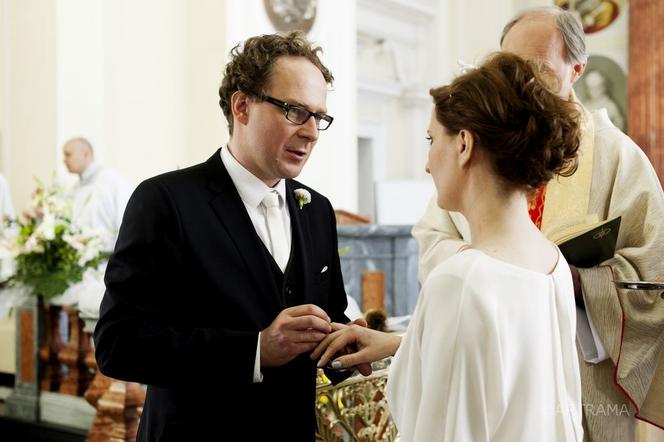Barwy szczęścia odc. 1000. Maria (Izabela Kuna), Marek (Marcin Perchuć)