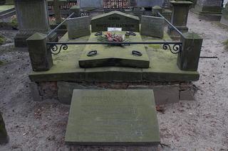 Królowa Elżbieta II nie żyje. Król Karol III to potomek polskiego generała