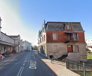 To miasto z woj. warmińsko-mazurskiego przyciąga nowych mieszkańców. Zaludnia się najszybciej! 