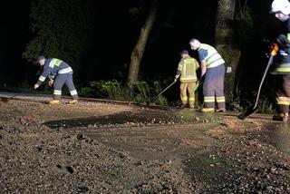 Ulewa uszkodziła most w Barczewku. Droga jest nieprzejezdna! 