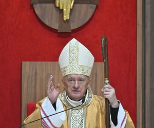 Warszawa żegna papieża Franciszka. Poruszające wpisy w Archikatedrze 