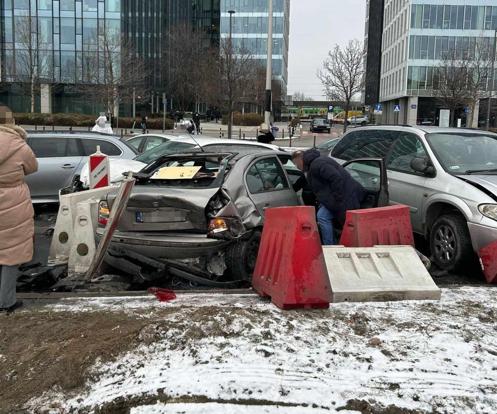 Karambol przy Dworcu Zachodnim w Warszawie. Uwaga na utrudnienia (14.02.2025)