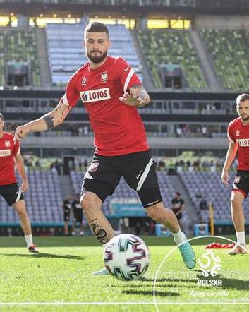 Trening biało-czerwonych w Gdańsku: Kilkanaście piłek wpadło  w trybuny [FOTO]