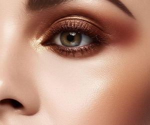 Korektor pod pczy: Twój sprzymierzeniec w makijażu