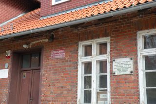 Niezwykła wieś na Warmii tylko 8 km od Olsztyna. Wyróżnia ją charakterystyczny układ budynków