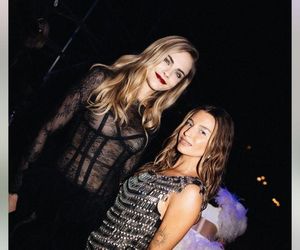 Julia Wieniawa i Grażyna Torbicka podbijają Paryż