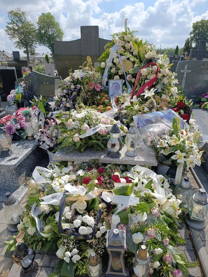 Cała wieś płacze po dekarzu Łukaszu. Zginął w pracy spadając z dachu