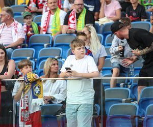 Kibice na meczu gwiazd Polska - Brazylia na Stadionie Śląskim