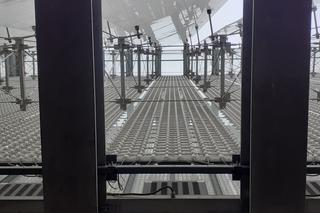 Fasada na CSK do wymiany? Od maja nie działa. Nowa może kosztować ponad 6 milionów złotych [GALERIA]