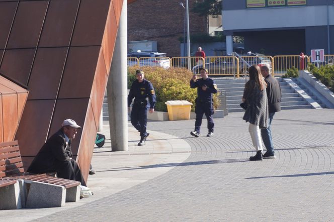 Ćwiczenia obronne Kielce-24 na dworcach kolejowym i autobusowym