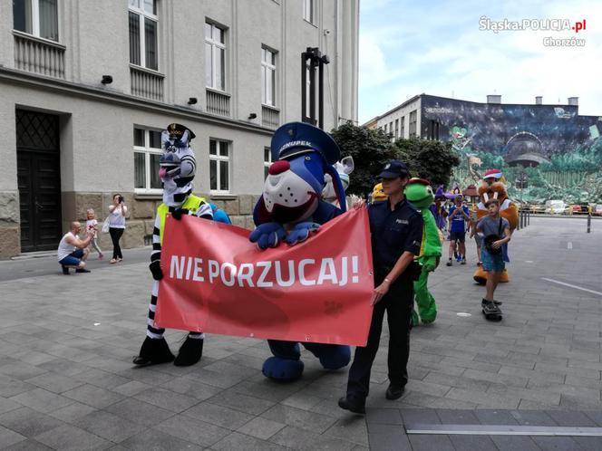 Śląskie: Przywiązują zwierzęta do drzew i zostawiają na pewną śmierć. Barbarzyństwo!
