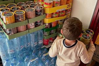 Znana pisarka, biznesmen z Holandii i menadżerka gwiazd zawieźli dary dla Ukrainy i uratowali koty