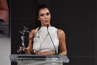 Kim Kardashian - hotplota.pl