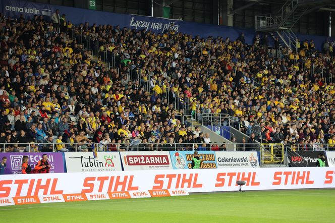 Kolejna porażka Motoru Lublin. Tym razem w starciu z mistrzem Polski. Żółto-biało-niebiescy mogą jednak liczyć na fanatyczny doping!