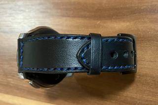 Przystojny policjant z Mazur ma niezwykłą pasję. Taka umiejętność w tych czasach to rzadkość!