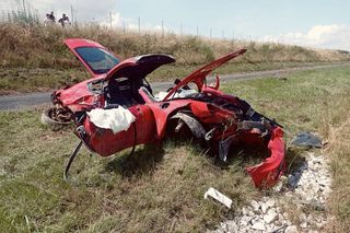 Wypadek na S19. Porsche wypadło z drogi, są poszkodowani