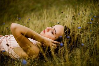 Kartki na imieniny Barbary, Basi 4.12.2024. Darmowe grafiki do pobrania z życzeniami dla Basi