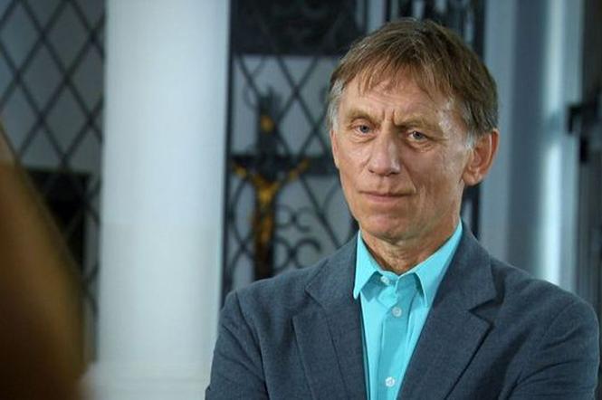 M jak miłość odcinek 1404, Robert (Krzysztof Tyniec)