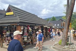 Raport wstydu dla Zakopanego. Miasto ma najdroższą kawę w całej Polsce. Drożej nawet o 110 proc.