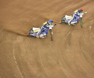 PRES Grupa Deweloperska Toruń - Bayersystem GKM Grudziądz, zdjęcia Motoareny. Fotorelacja z trybun i toru
