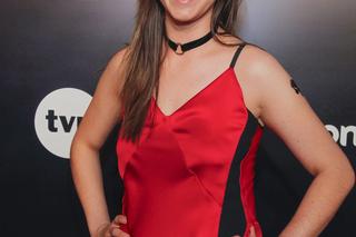 Karolina Czarnecka kiedyś śpiewała Hera, koka, hasz, LSD. Dziś z dzieckiem u boku wspiera nastolatki