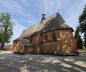 Zabytkowy kościół w Domaradzu.