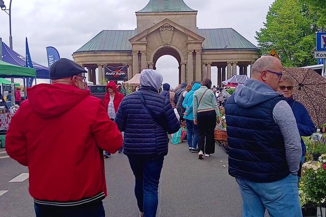 Kiermasz "Pamiętajcie o ogrodach"