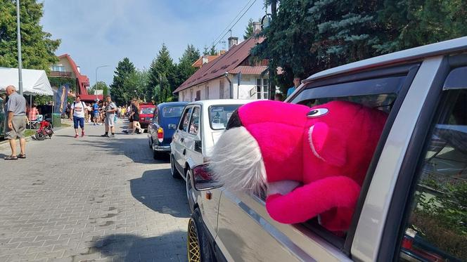 2. Zlot Pojazdów Zabytkowych przy Roztoczańskim Muzeum PRL w Zamościu