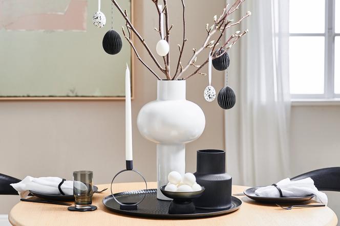 Wielkanocny stół pięknie nakryty - wersja dla minimalistów