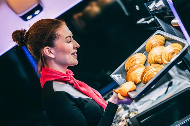 Jedziesz Platyną? Na trasie Poznań-Warszawa pojedziesz luksusowo za niewielką cenę!