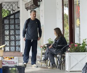 Grzegorz Damięcki i Magdalena Schejbal na spacerze