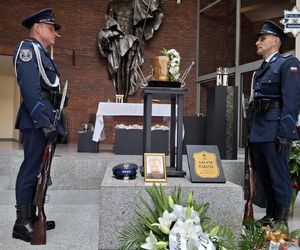 Żałoba wśród policjantów. Z honorami pożegnali kolegę