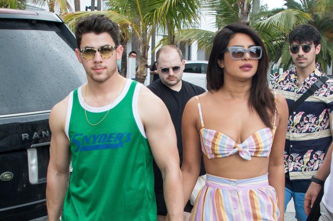 Nick Jonas i Priyanka Chopra (17.04)