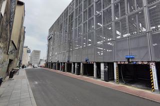 Katowice się poddały. Parking automatyczny na Tylnej Mariackiej będzie tańszy. Zniżka na Strefę Kultury