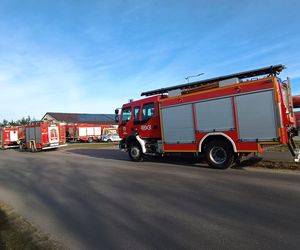 Konsekwencje po wypadku w Oborzyskach Starych. Starszy pan wjechał autem do marketu