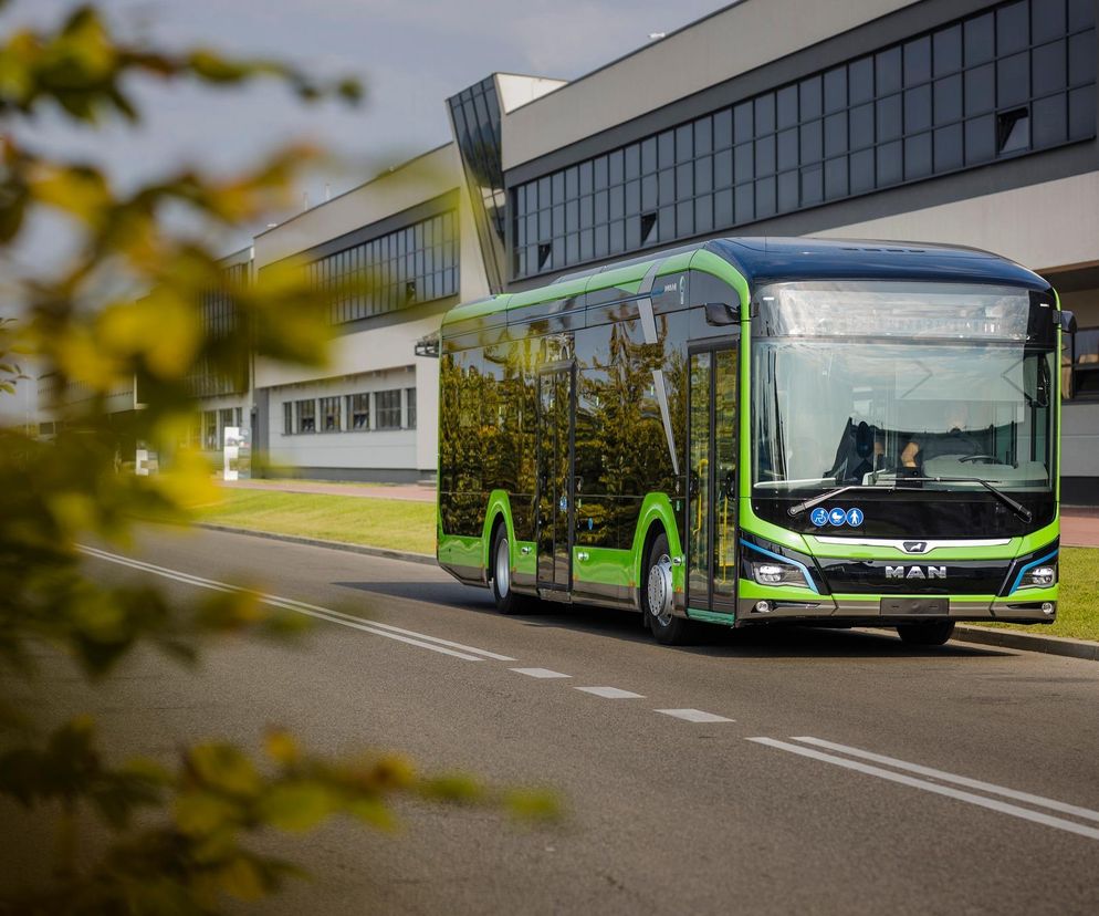 Pięć nowych elektrycznych autobusów w Starachowicach