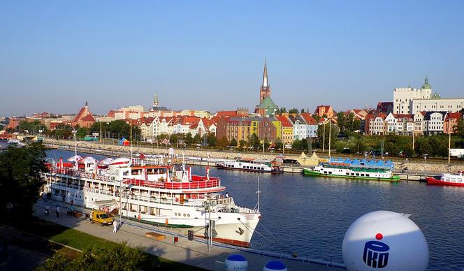 Rejsy po Odrze. Ile trwają i ile kosztują? Statki we Wrocławiu, Szczecinie i innych