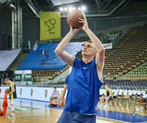 Były reprezentant Polski wskazuje kluczowe postaci polskiej drużyny podczas Eurobasketu 2022. „Ratują kadrze tyłek” [ROZMOWA SE]