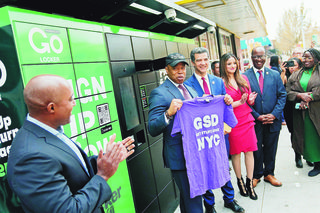 Nowojorskie paczkomaty pod ostrzałem