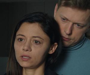  M jak miłość po wakacjach. Iza pożałuje romansu z Radkiem! Niebezpieczny kochanek nie pozwoli jej odejść