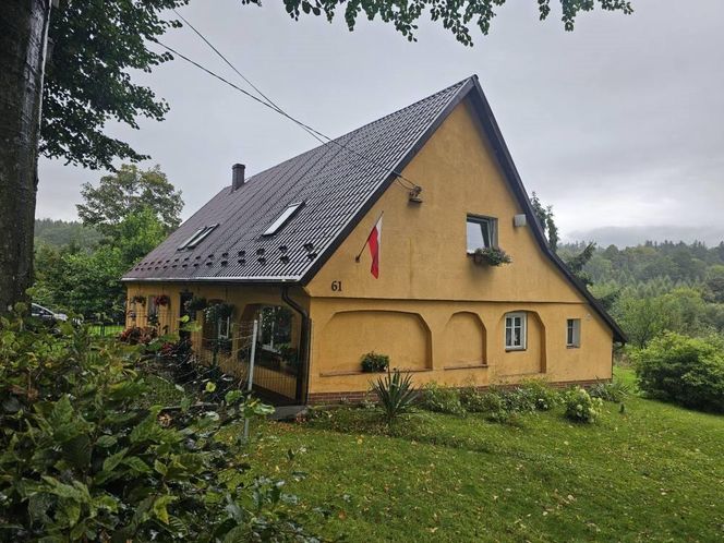 "Dostrzec, zrozumieć, ocalić – Domy przysłupowe". Projekt inwentaryzacji domów przysłupowych zainicjowany przez Małgorzatę Maszkiewicz (Dolina Domów Przysłupowych) - powstała bogata dokumentacja oraz zdjęcia