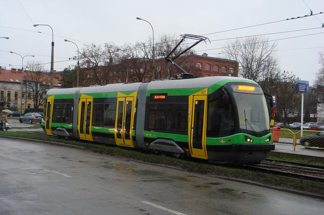 Komunikacja miejska wraca do normalności! Jak pojadą tramwaje i autobusy w Elblągu?