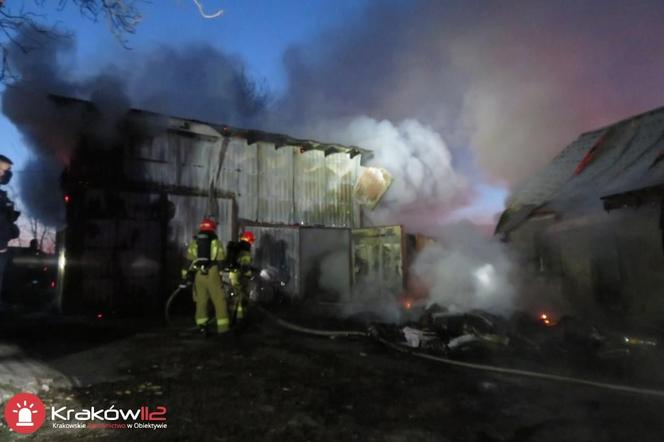 Pożar pustostanu w Krakowie