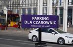 „Parking dla czarownic przy Piotrkowskiej. Zagadkowa sprawa zaginięcia latającej miotły