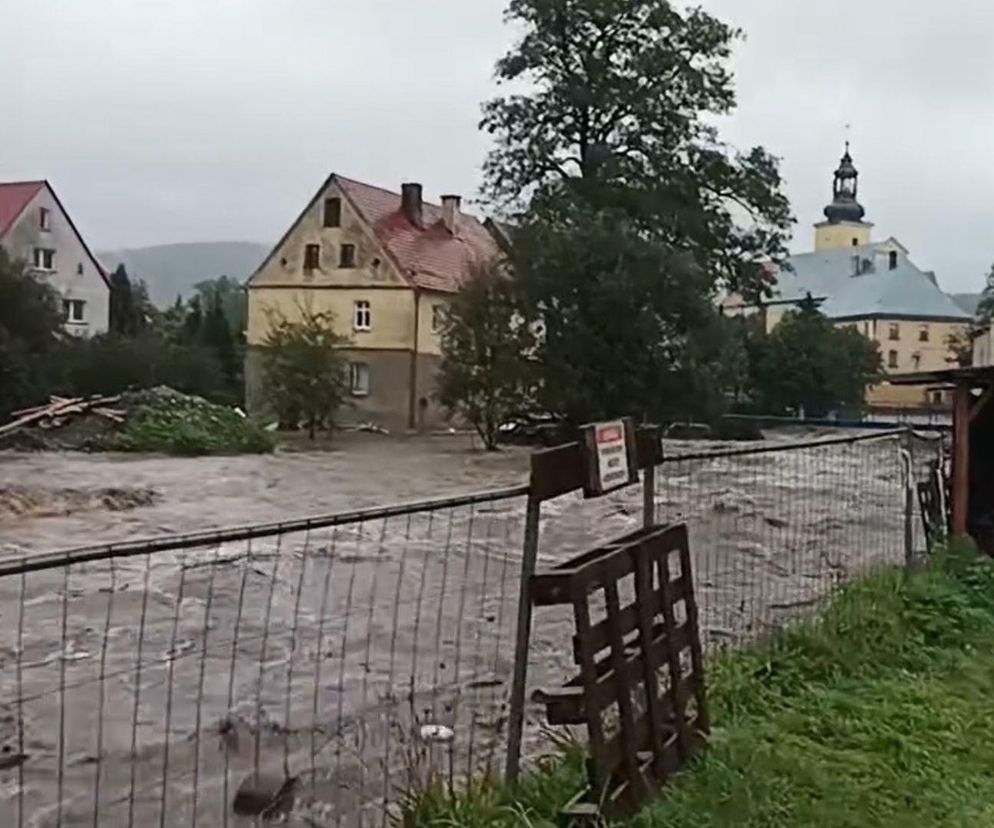 Raport w sprawie katastrofy w Stroniu Śląskim. Władze miasta są zszokowane 