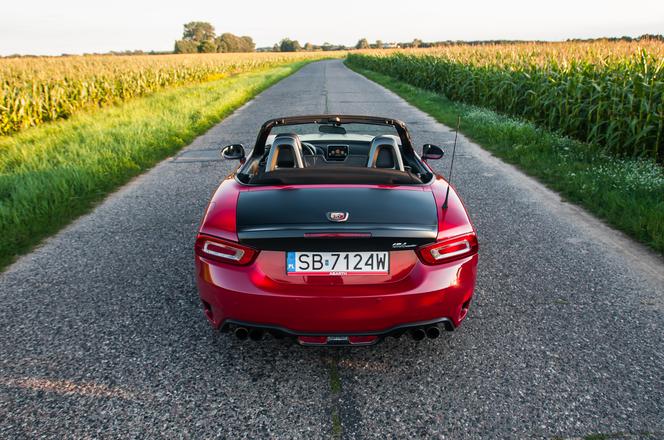 Abarth 124 Spider 1.4 T-Jet 170 KM 6MT