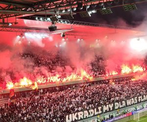 Kibice Legii podpalili sobie stadion 