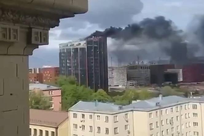 Gigantyczny pożar w Moskwie. Płonie 18-piętrowy wieżowiec
